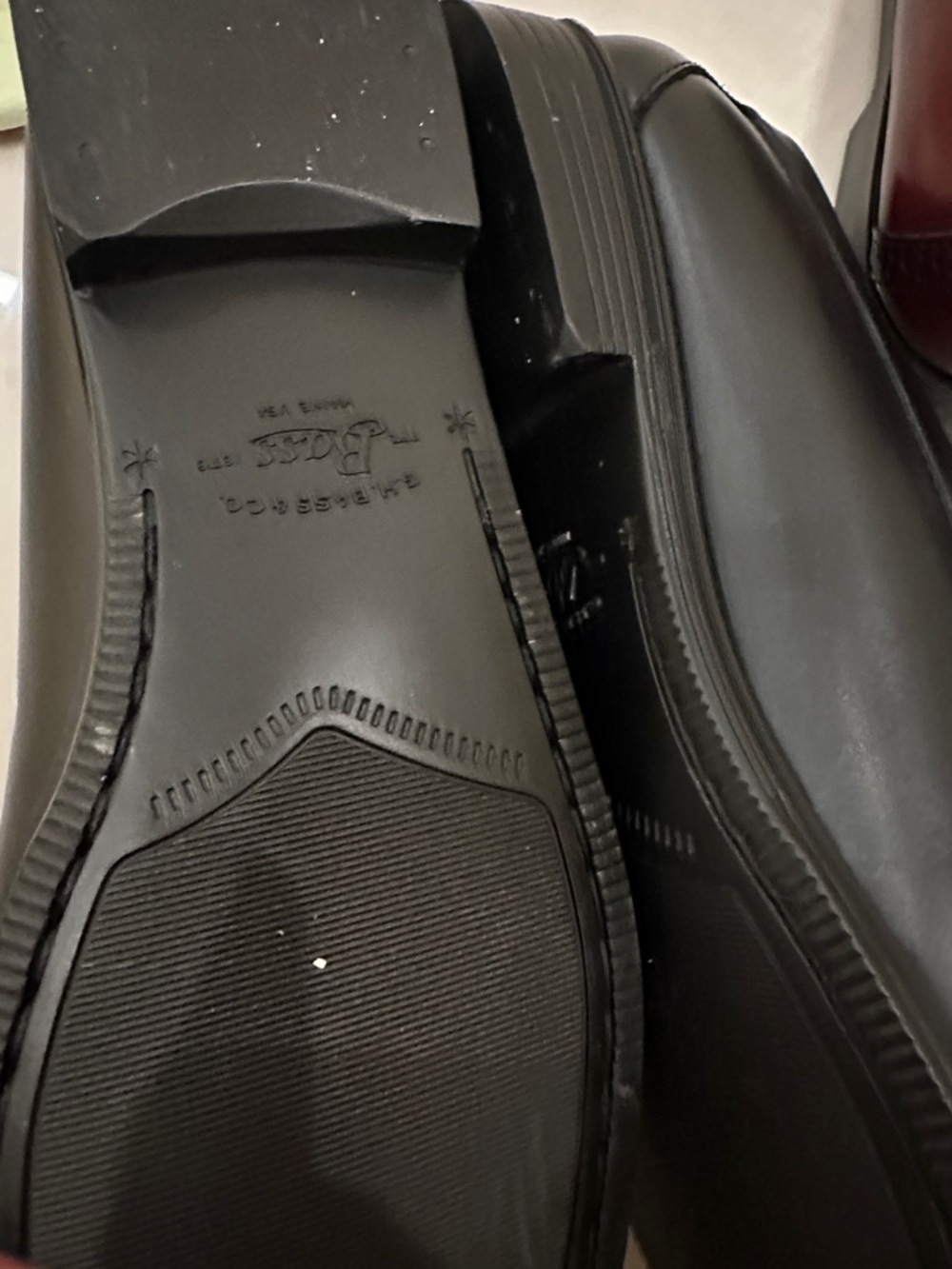 G.H. Bass & Co. Black Leather Women's Loafers - Picture 4 of 4